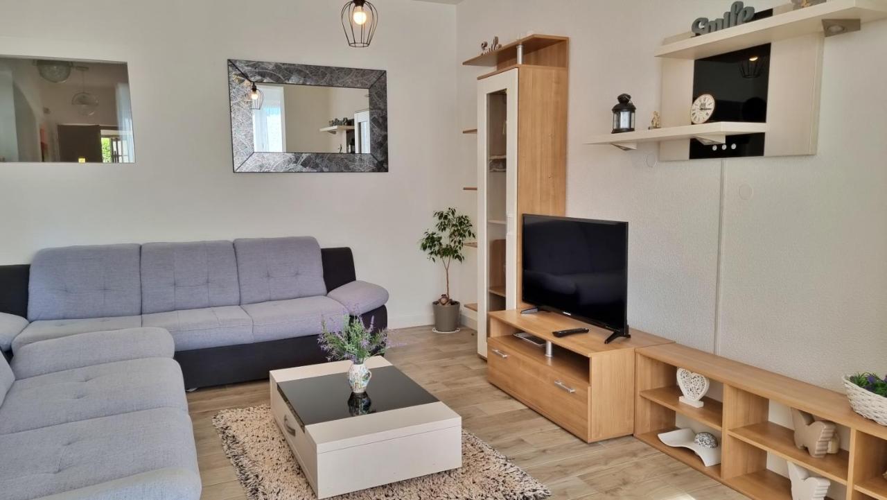 Apartments Slado Omiš Exteriér fotografie