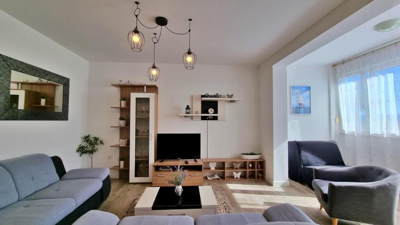 Apartments Slado Omiš Exteriér fotografie